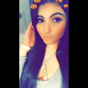 Meet your Posher, Christian